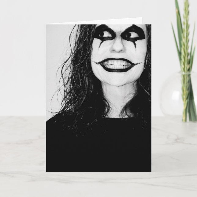 Tarjeta sarcástica espeluznante del día de madre (Anverso)