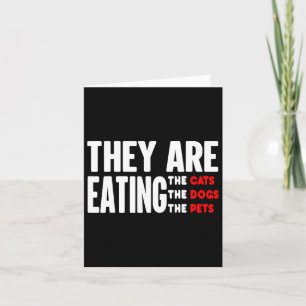 Tarjeta Se están comiendo a los perros - Se están comiendo