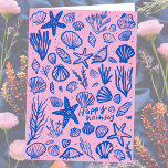 Tarjeta Seashells Beach Shells Ocean Happy Birthday<br><div class="desc">También disponible como descarga digital para enviar rápidamente correos electrónicos y guardar en el correo. ¡Dulce concha para desear a alguien un feliz cumpleaños! Haga clic en "editar usando la herramienta de diseño" para ajustar los colores y las colocaciones y añadir texto en el interior. También puede cambiar el color...</div>