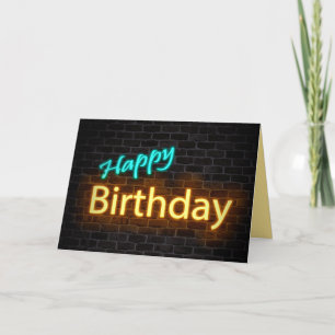 Tarjeta signo de cumpleaños feliz neón en ladrillo