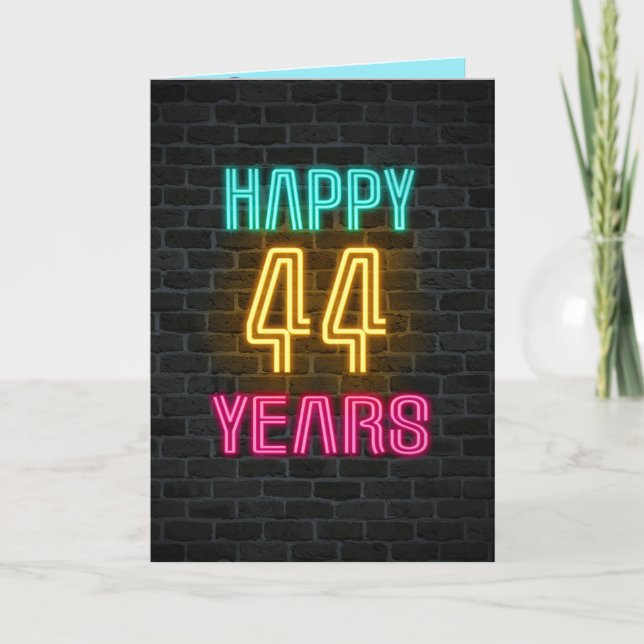 Tarjeta Signo de neón en ladrillo para 44 años (Anverso)