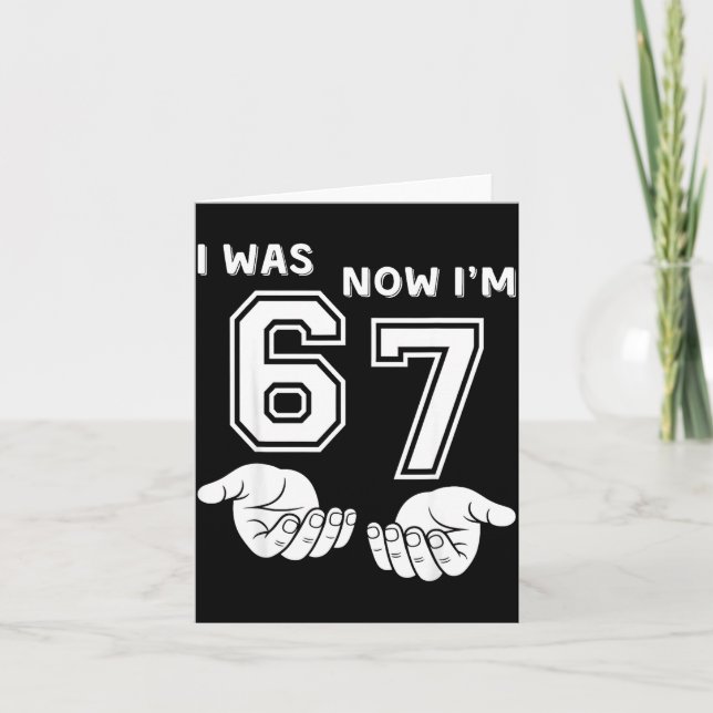 Tarjeta Six Seven Meme 7 Year Old Birthday Shirt Was 6 Now (Anverso)