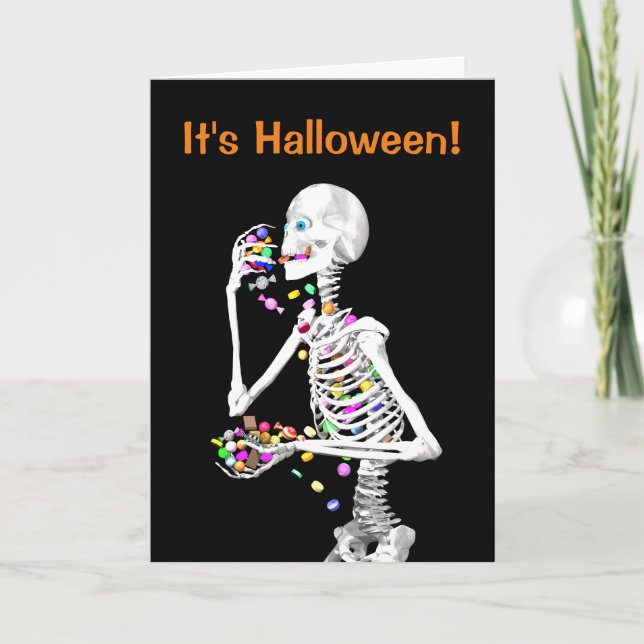 Tarjeta Skeleton comiendo dulces de Halloween (Anverso)