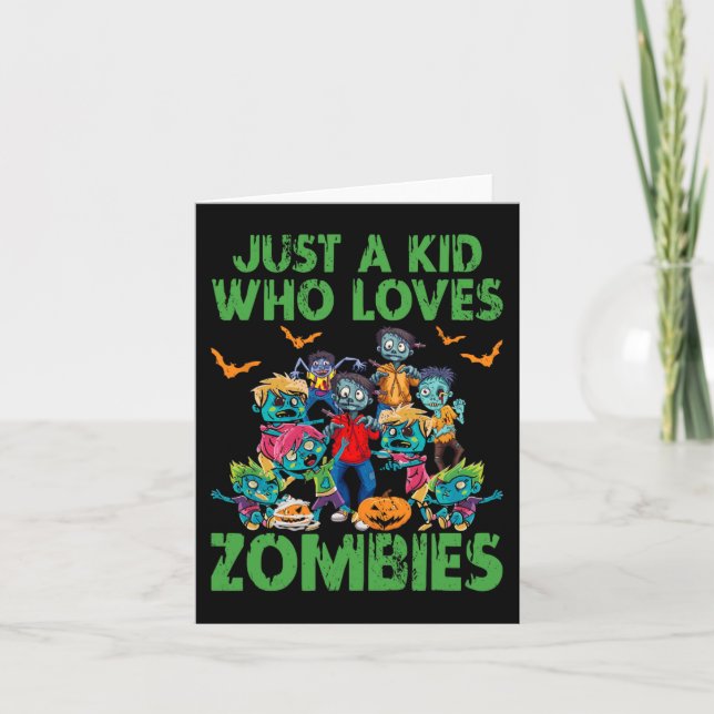 Tarjeta Solo un niño que ama a los zombis Halloween (Anverso)