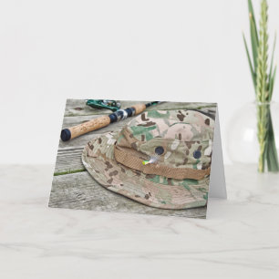 Tarjeta sombrero y caña de pescar cumpleaños