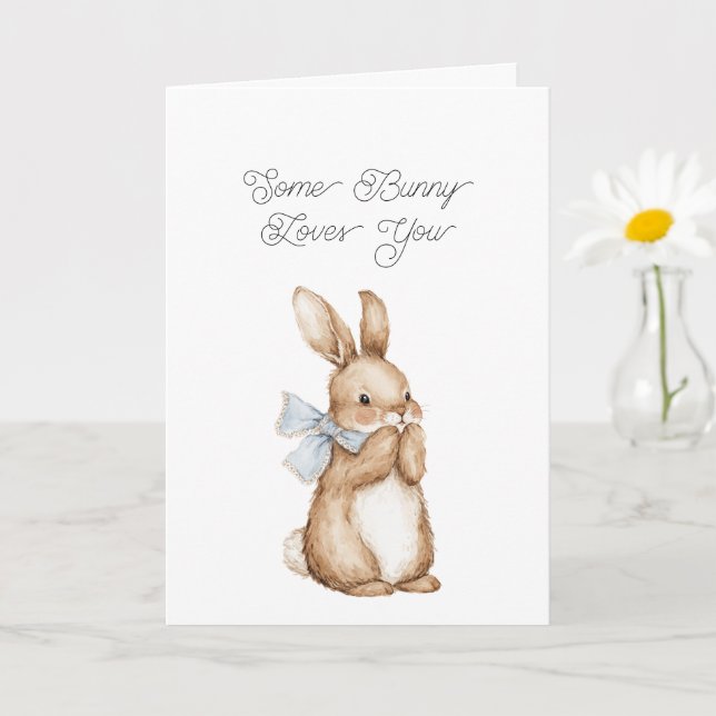 Tarjeta Some Bunny Loves You Blue Bow (Planta pequeña)