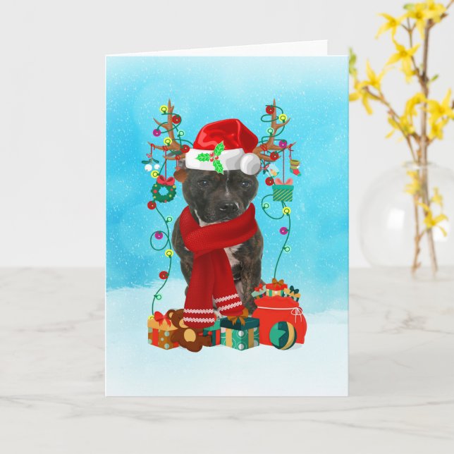 Tarjeta Staffordshire Bull Terrier en la nieve con Navidad (flor amarilla)