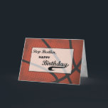 Tarjeta Step Brother Birthday Basketball Large<br><div class="desc">Cuando algo que no pasa todos los días como el cumpleaños de un hermano de paso, entonces deberías hacer todo lo posible para hacer el momento especial. Cuando él celebra su cumpleaños pronto, entonces esta tarjeta seguramente hará un saludo de cumpleaños. EL TEXTO EN LA PORTADA DE ESTA TARJETA ES...</div>