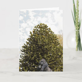 Tarjeta Strange enough to puzzle a monkey.