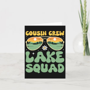 Tarjeta Sumario de campamento familiar Cousin Crew Lake Sq