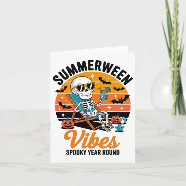 Tarjeta Summerween Vibes Spooky Year Round Halloween Spook (Anverso)