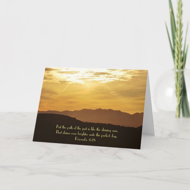 Tarjeta Sunrise Fog Mountain Scripture Card Proverb 4:18 (Anverso)