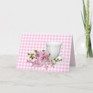 Tarjeta taza y platillo con peonía rosa