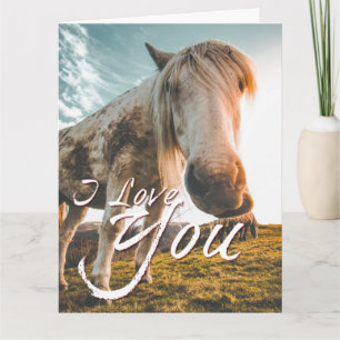 Tarjeta Te amo con caballo mirando