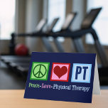Tarjeta Terapia Física Paz Amor TF<br><div class="desc">Esta tarjeta de terapeuta físico linda cuenta con un signo de paz,  corazón y las letras TF para terapia física. Grandes tarjetas de vacaciones o Navidad para una oficina o negocio de terapia física.</div>