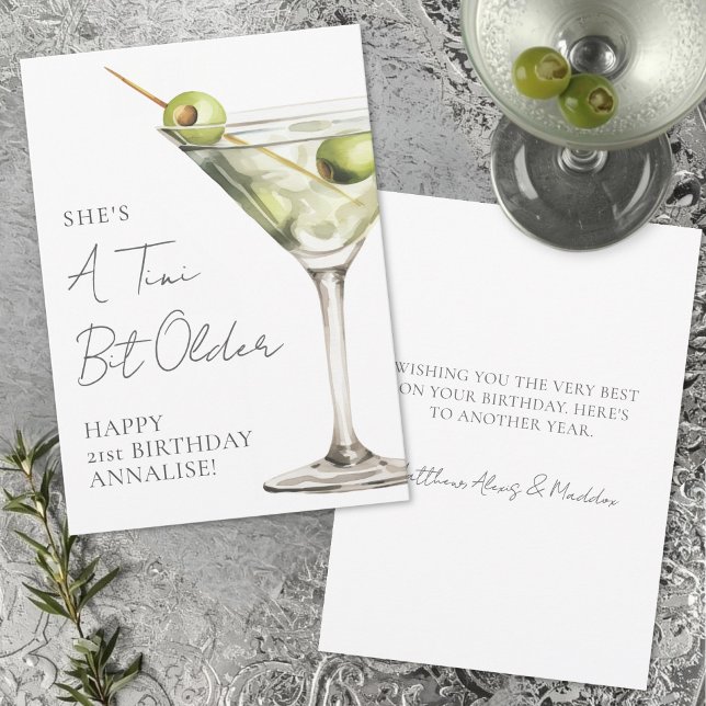 Tarjeta Tini Bit Older Martini Happy Birthday (Tini Bit Older Martini Happy Birthday Card)