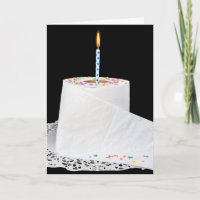 Torta de cumpleaños de papel higiénico con velas