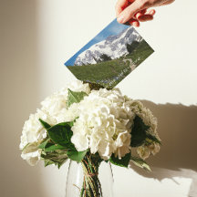 Trayecto de senderismo de montaña se pone bien