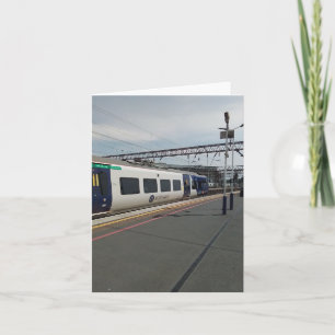 Tarjeta Tren azul y blanco