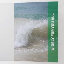 Tarjeta Tríptica Transparencia moderna verde y fresca