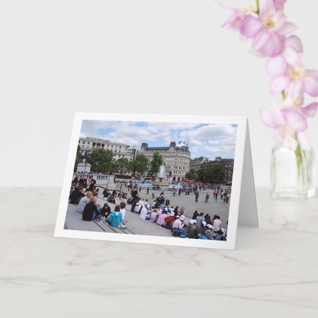 Tarjeta Turistas en Trafalgar Square, Londres, Inglaterra (Orquídea)