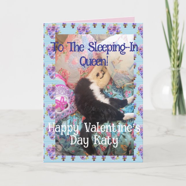 Tarjeta Tuxedo Cat Funny Valentines Day Sleeping In Queen (Anverso)