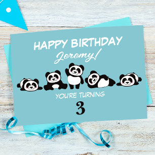 Tarjeta Un cumpleaños personalizado para un grupo de panda
