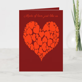Tarjeta Un diseño romántico de corazón de tonos monocromát