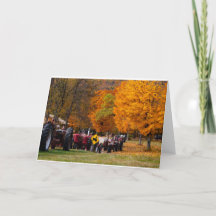 Un granjero hace mucho a los tractores