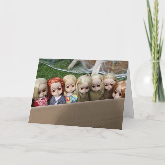 Tarjeta Una caja de la pequeña señorita sin nombres (Anverso)