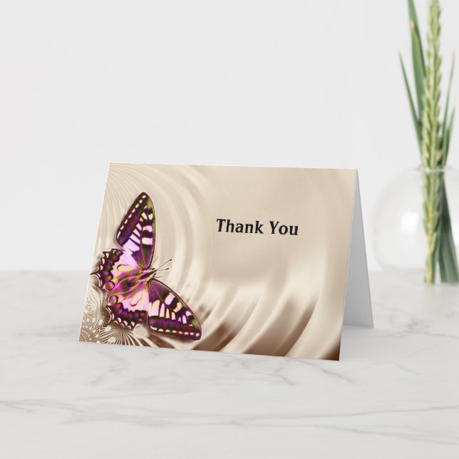 Tarjeta Una mariposa rosa sobre un fondo de satén crema (Anverso)