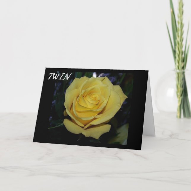 Tarjeta Una rosa amarilla "HERMOSA" para "mi gemela" (Anverso)