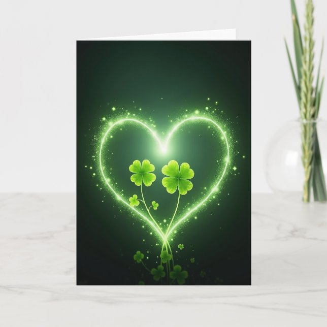 Tarjeta Verde de Trébol de Corazón Afortunado (Anverso)