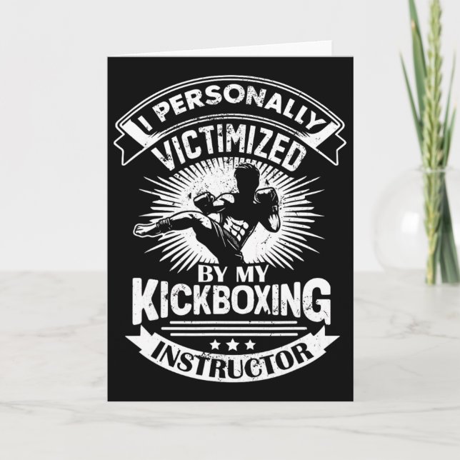 Tarjeta Víctima personal de mi instructor de kickboxing (Anverso)