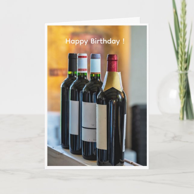 Tarjeta Vino de cumpleaños combinado con juicio cuestionab (Anverso)