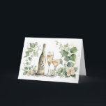 Tarjeta Vino e hiedra en el 25° aniversario<br><div class="desc">Botella acuática de vino y dos copas de vino en una suave hiedra verde y floral marco para el 25 aniversario del boda de la pareja.</div>