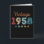 Tarjeta Vintage 1958 70th Birthday Retro Gift de 70 años<br><div class="desc">Este diseño retro de Vintage de 1958 de cumpleaños 70 hace un gran regalo para hombres y mujeres que cumplen 70 años. Regalos de cumpleaños para él y para ella. Para una leyenda de abuelo,  abuelo o abuela increíble,  mamá o papá.</div>
