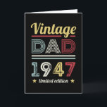 Tarjeta Vintage Dad 1947 80th Birthday Gift Men Retro<br><div class="desc">Este diseño retro del 80º cumpleaños de este padre de la Vintage de 1947 hace un gran regalo del día del padre para los hombres que cumplen 80 años. Regalos de cumpleaños para él. Para una leyenda increíble, papá. Diseño de estilo de los años 60 y 70 para un hombre....</div>