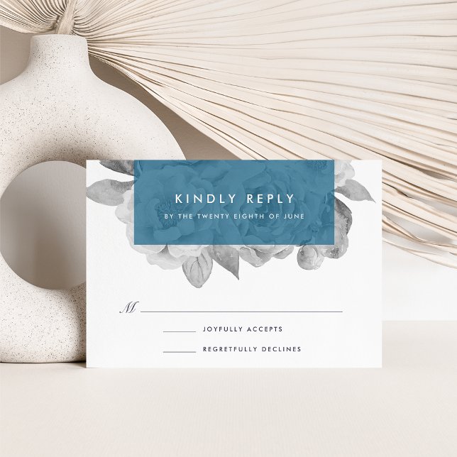 Tarjeta Vintage Floral RSVP | Cerulean (Subido por el creador)