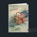 Tarjeta Vintage Fly Fishing Husband Cumpleaños<br><div class="desc">El arte de la tarjeta de cumpleaños del marido antiguo dice 'Un deseo de cumpleaños para mi marido'. Un dibujo de tonos suaves de azul, verde y rojo. Muestra una cesta de caña de caña de pescadores, una barra de pesca de mosca, una caja de aparejos y un aparejo sentado...</div>