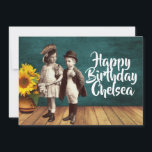 Tarjeta Vintage Kids & Sunflower Personalizado Cumpleaños<br><div class="desc">La tarjeta de cumpleaños vintage divertida presenta niños adorables vestidos recortes de fotos,  olla de girasoles y texto de cumpleaños de personalizable</div>