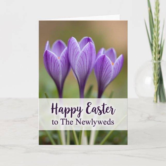 Tarjeta Violet Spring Newlyweds Easter Card (Anverso)
