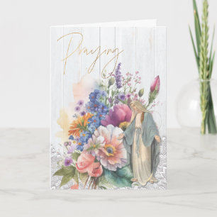 Tarjeta Virgen María rezando por ti religiosamente