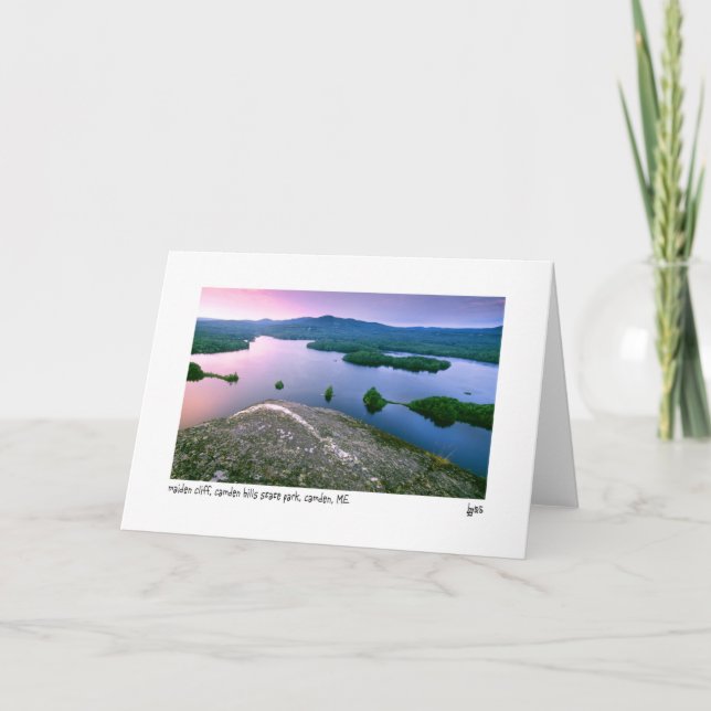 Tarjeta virginal de la foto del acantilado (Anverso)