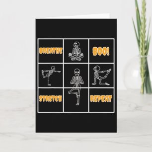 Tarjeta Yoga de esqueleto Halloween divertido respira bruj