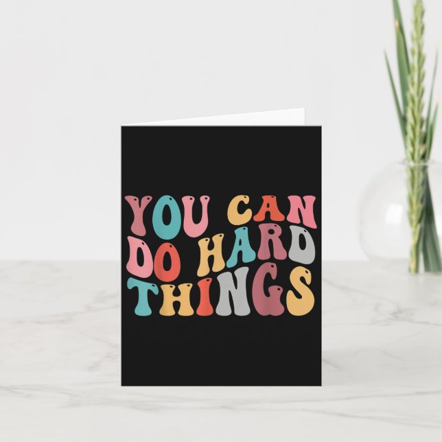 Tarjeta You Can Do Hard Things Groovy Retro Motivational Q (Anverso)