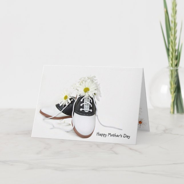 Tarjeta zapatos retro de silla de ruedas con margarita bla (Anverso)