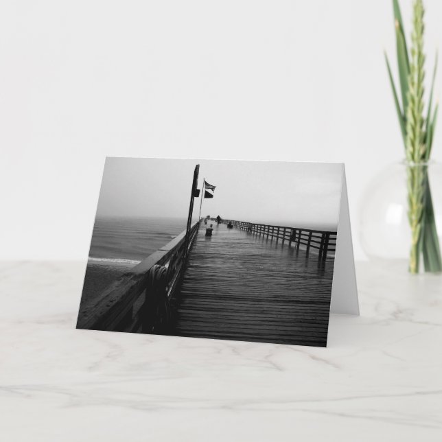 Tarjetas blancos y negros de la fotografía del pir (Anverso)