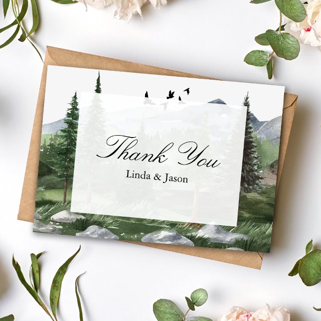 Tarjetas de agradecimiento de boda con tema de bos (Pine forest thank you cards share heartfelt gratitude with a calm, nature inspired feel.)