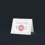 Tarjetas de agradecimiento de donut modernas<br><div class="desc">Di gracias con estas divertidas tarjetas de agradecimiento de donut modernas. ¡Genial para baby showers y sprinkles! ¡Edita fácilmente el nombre(s) interior!

¡Ver más artículos en la colección de Donut moderno!</div>